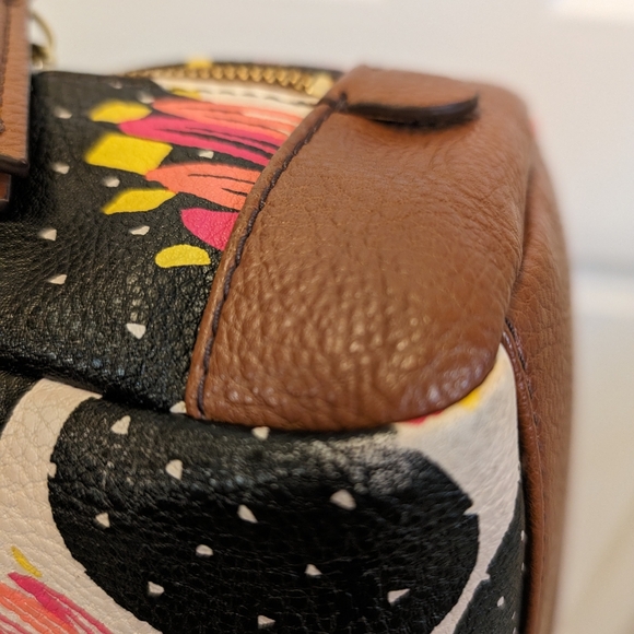 Fossil Sidney Crossbody - Picture 8 of 10